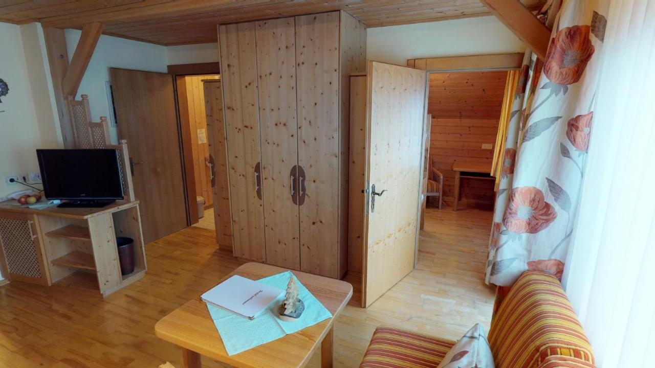 Das Kleine Familienhotel Koch Krems in Kaernten Esterno foto